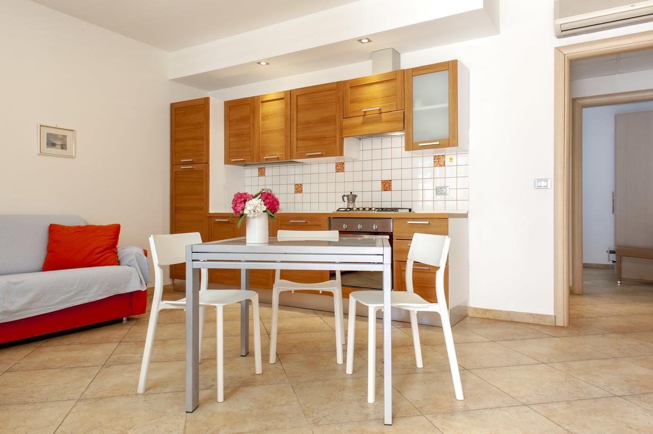 Residence Villa Lo Scoglietto San Vincenzo Bagian luar foto